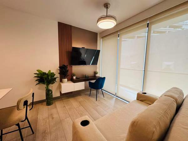 For rent 1 room 1 bathroom 1 parking spot
