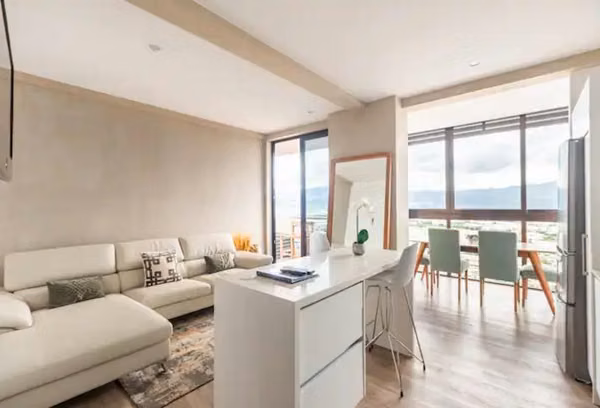 Se vende lindo apartamento en Curridabat