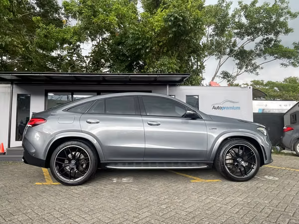 MERCEDES BENZ GLE COUPE 53 AMG