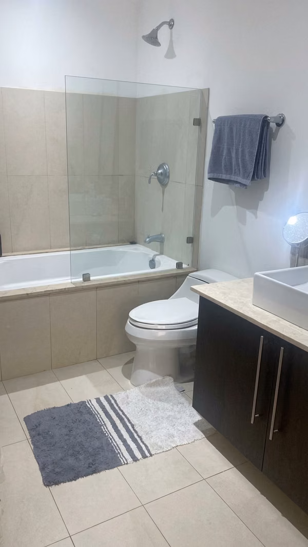 VENTA Apartamento en condominio Alta Pietra, San Rafael, Escazú (AF)