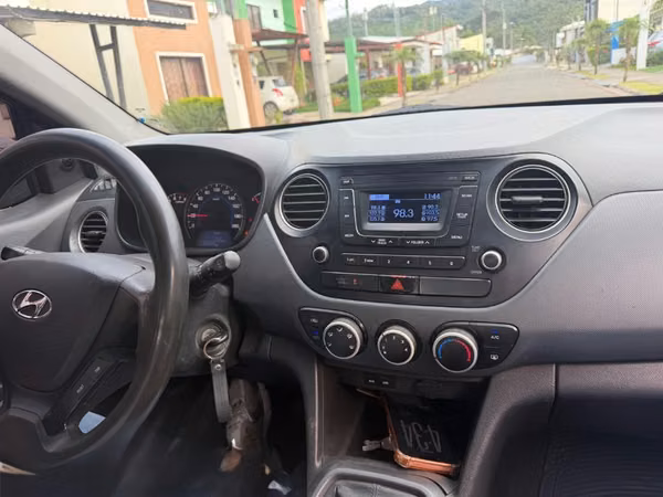 Hyundai Grand I10