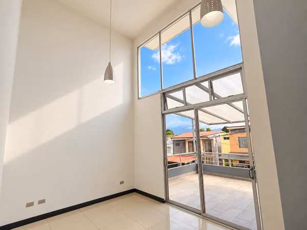 CASA EN VENTA CONDOMINIO LOMAS DE MONTES DE OCA
