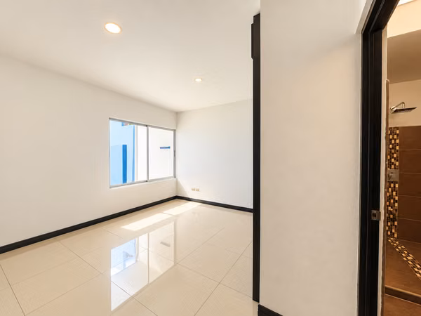CASA EN VENTA CONDOMINIO LOMAS DE MONTES DE OCA