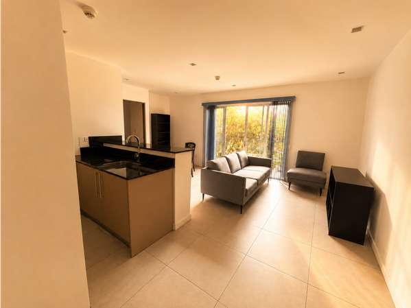 Apartamento En Alquiler, Pinares De Curridabat