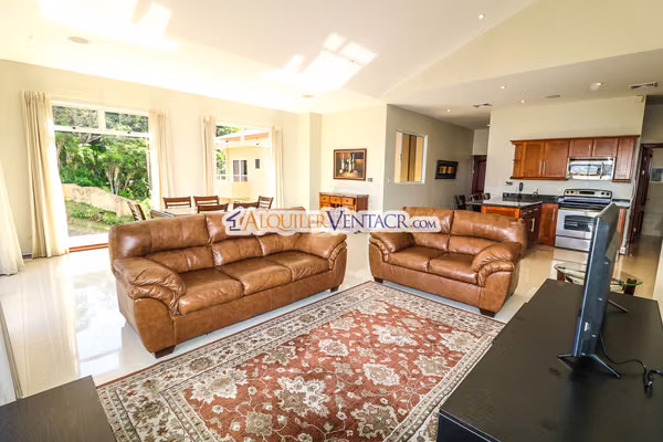 FURNISHED APARTMENT OF 210 M2 WITH LARGE TERRACE AND VIEW IN ESCAZU