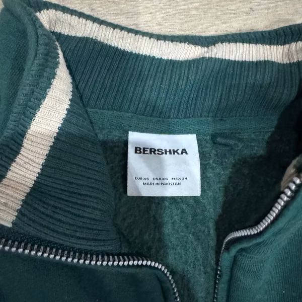 Suéter verde de bershka
