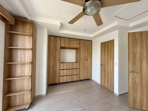 Alquiler de casa para estrenar. Condominio Real Ojo de Agua.
