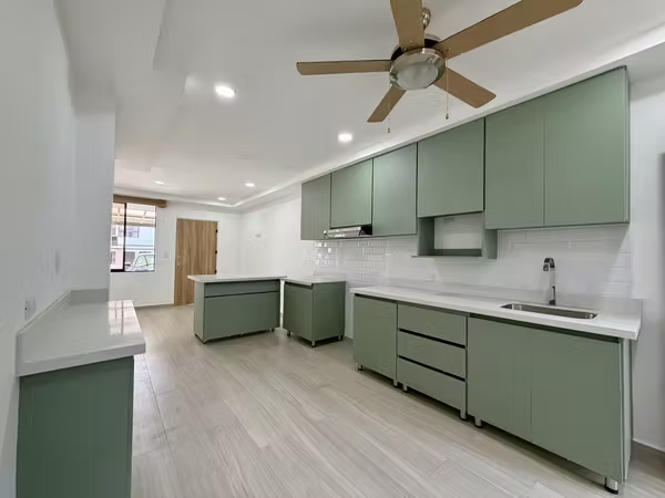 Alquiler de casa para estrenar. Condominio Real Ojo de Agua.