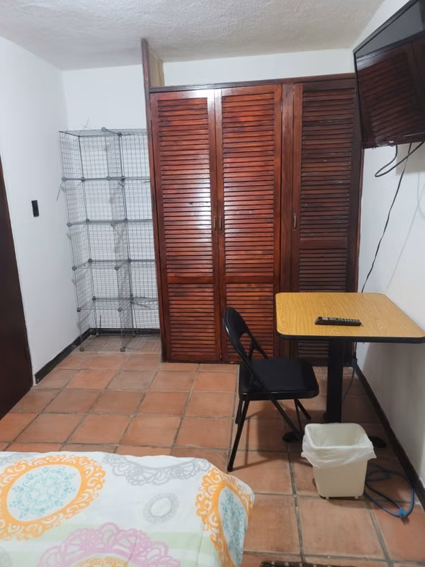 Alquiler de Habitaciones Amuebladas en San Pedro, Montes de Oca – 155,000