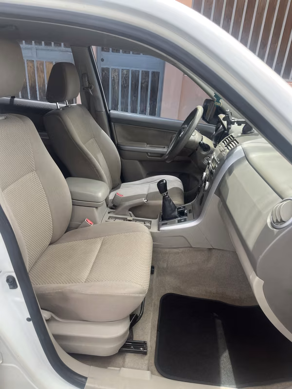 Suzuki Grand Vitara 2013 2.4L 4x4 Manual | 118.896 km (73.878 millas)