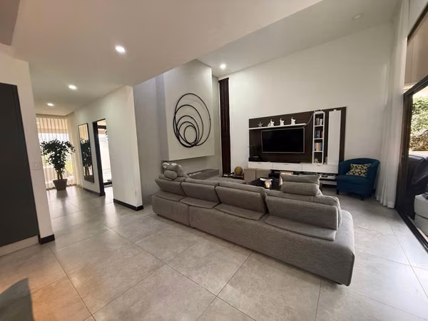 SOLD HOUSE IN HOLY CONDO TOMÁS, HOLY SUNDAY HEREDIA