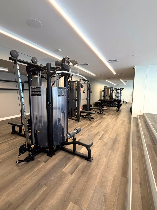 APARTAMENTO EN ROHRMOSER. TORRE PARKWOOD NUNCIATURA.
