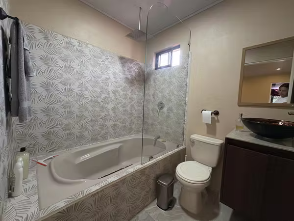 Exclusiva Residencia con piscina climatizada y vistas a la montaña - San Grabriel de Aserrí