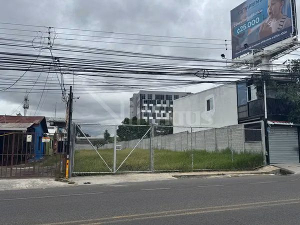En venta lote comercial en Escazú