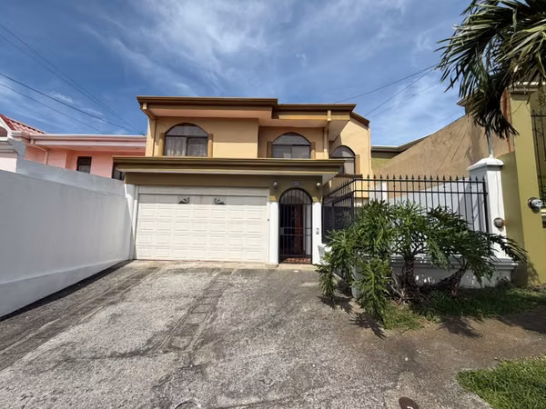 CASA EN VENTA EN RESIDENCIAL LA RIBERA DE BELÉN, HEREDIA