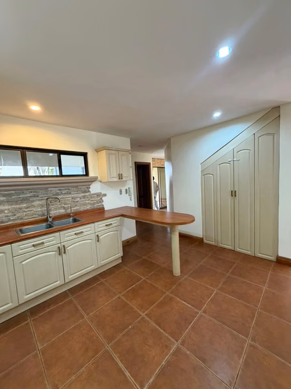 CASA EN VENTA EN RESIDENCIAL LA RIBERA DE BELÉN, HEREDIA