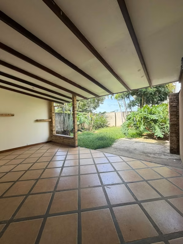 CASA EN VENTA EN RESIDENCIAL LA RIBERA DE BELÉN, HEREDIA