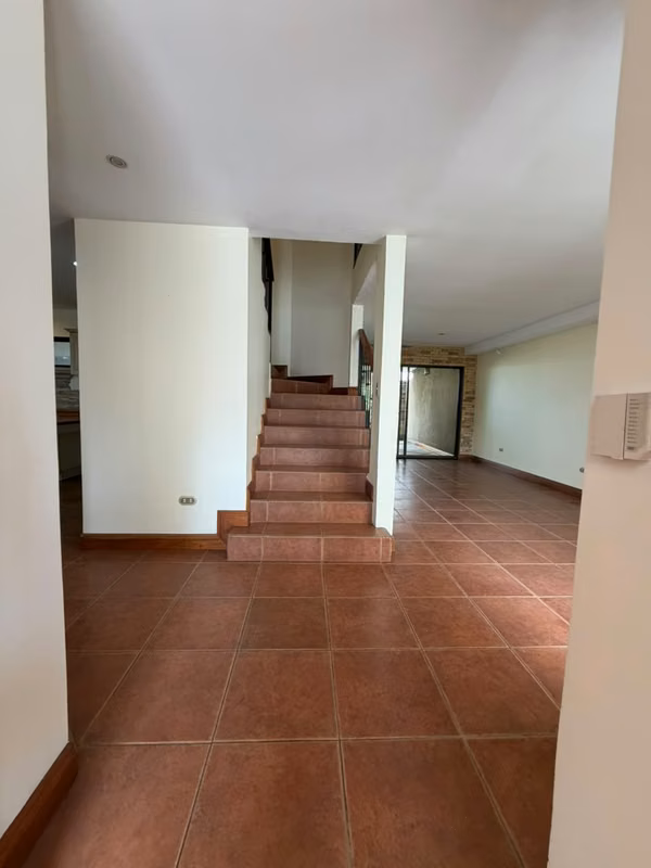CASA EN VENTA EN RESIDENCIAL LA RIBERA DE BELÉN, HEREDIA