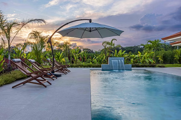 PROPERTY WITH 2 SINGLE-LEVEL HOUSES PRIVATE POOL NORTH OF DOMINICAL