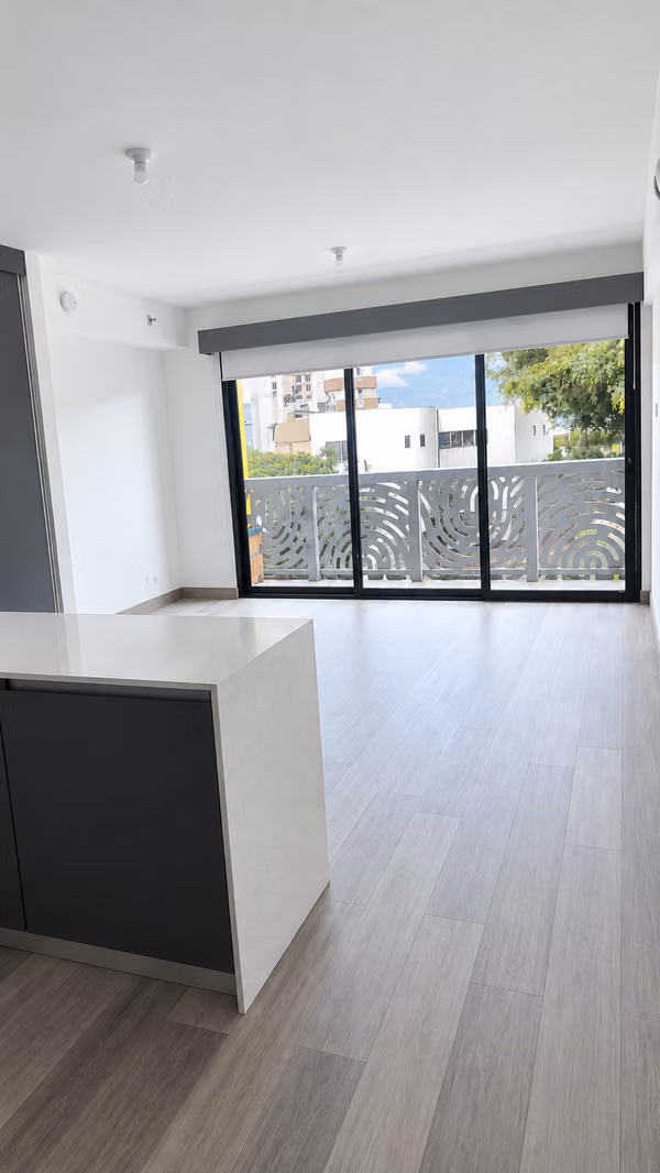 APARTAMENTO ESTUDIO EN ALQUILER | TORRE SER ESCALANTE | 375.000