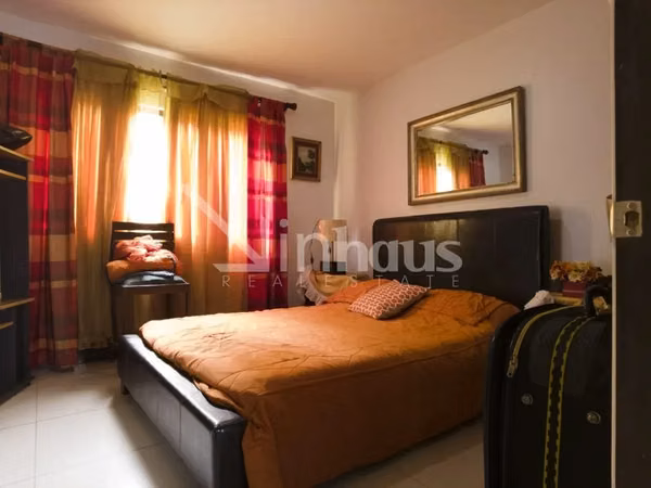 id # 43498  Alquiler de apartamento en la Floresta