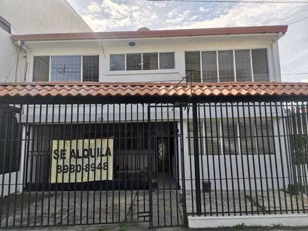 Ground floor apartment in Barrio Escalante