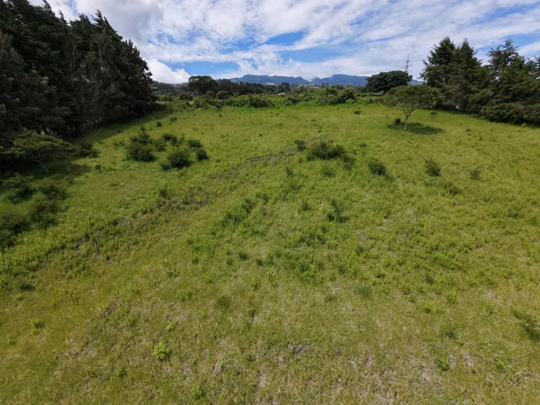 Lot for sale, Cartago, San Nicolás; over 5,300 m², elevation of over 9,000 meters.