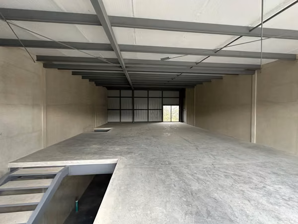 ALQUILER DE OFIBODEGAS, EN CONDOMINIO, GUACHIPELIN DE ESCAZÚ
