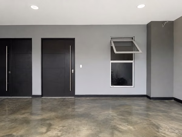 Escazú en alquiler | 2 Hab + 2 Baños + 2 Parqueos | $1.300