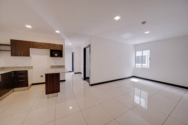 Apartamento nuevo de 3 habitaciones en alquiler en Los Príncipes, La Guácima. SSD