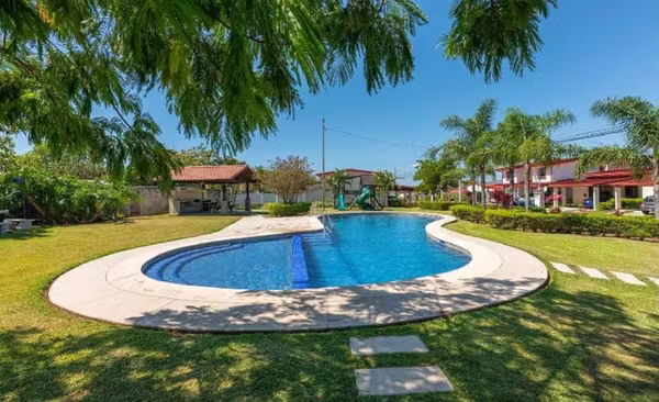Beautiful Furnished Home for Sale – Jardín Real Condominium, La Guácima, Alajuela