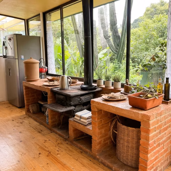 Residencia en conexión con la naturaleza y permacultura, La Carpintera