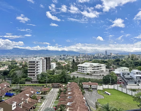 Condo Tower Hills 23 | Urban Living | Valley &amp; City views | Fully Furnished