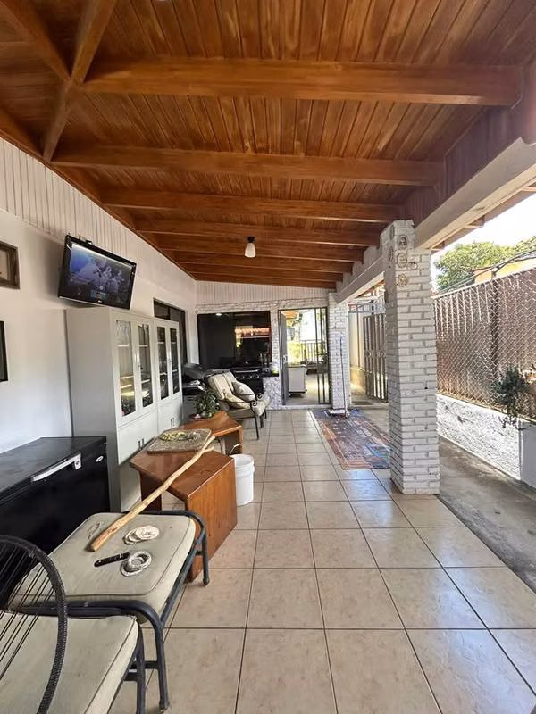 Venta de casa de una planta en ciudad Colón