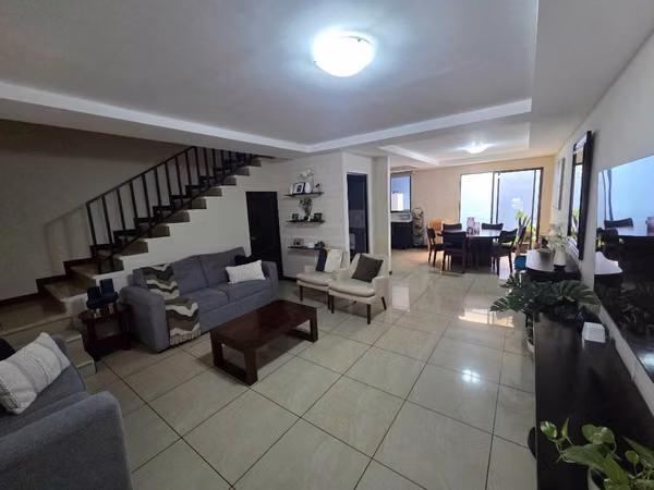 Casa en Residencial Privado en Tres Ríos | 3 Habitaciones + Sala TV | 179 m² | 104.9