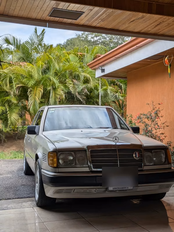 Mercedes-Benz 300D Turbo 1991, the classic W124