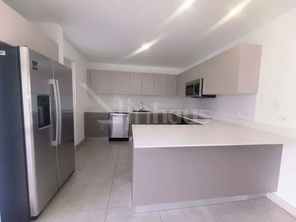 Rental House in Condomonio 3-10 Guachipelin