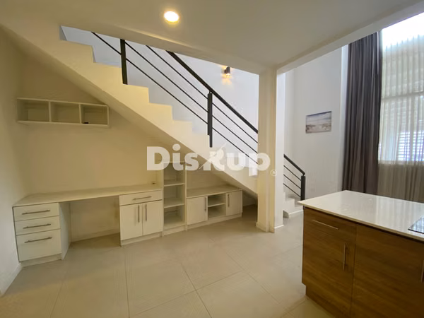 Alquiler de moderno apartamento de 1 hab./2 parqueos. Ayarco de Curridabat