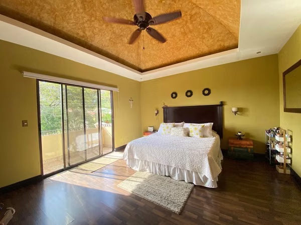 Venta de Casa en Belén-San Antonio, Heredia. 26-1302 PRECIO REBAJADO