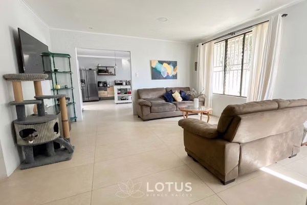 Casa en Venta en Residencial Omega, Tres Rios, 3 habitaciones