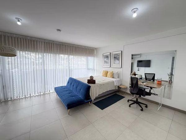 Study with Air Conditioning, Inclusive Water and Luxury Threats - 124; Curridabat IFreses