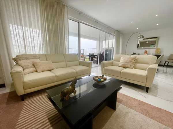 Luxury Preciosa house sale with amazing views