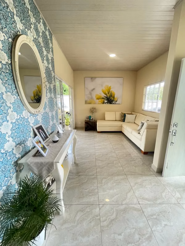 VENTA HERMOSA QUINTA EN TURRUCARES DE ALAJUELA COSTA RICA
