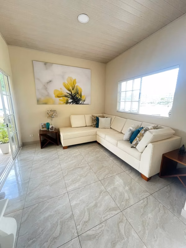 VENTA HERMOSA QUINTA EN TURRUCARES DE ALAJUELA COSTA RICA