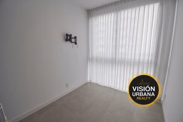 Apartamento con Línea Blanca de 2 Habitaciones en Sky Garden Nunciatura