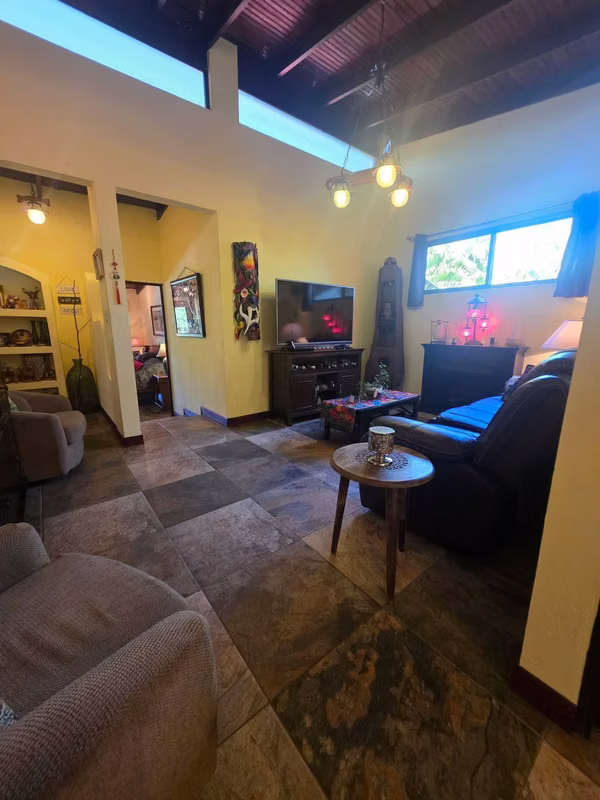 Home with Private Pool & Mountain Views in Mora
