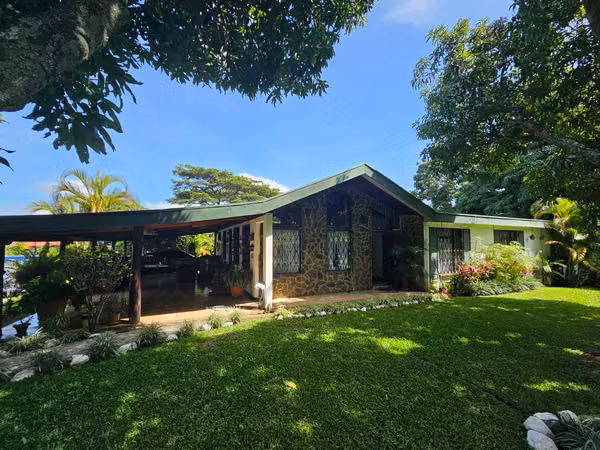 PIEDADES DE SANTA ANA - Terreno Uso Mixto - 3,528 m2