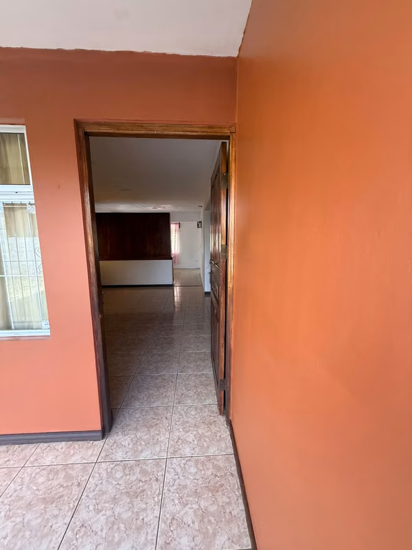 Linda casa en San Isidro de Heredia , 579 mts2