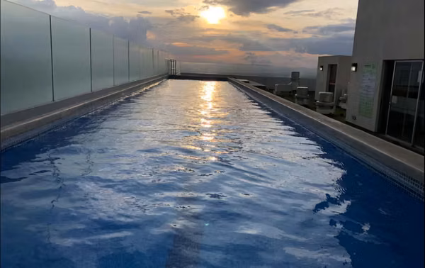 *Alquiler Apato full Amueblado y Equipado Heredia Condominio Bellavista*