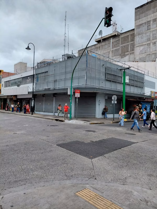 Local Esquinero San José Centro | 240 m² | $5.500 negociables